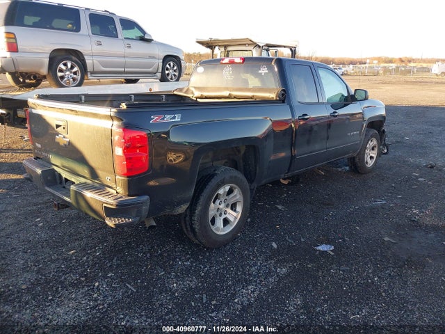 1GCVKREC8HZ331875 Chevrolet Silverado 1500 2lt