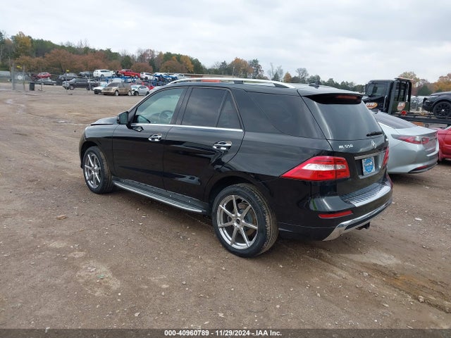 Mercedes-Benz Ml 550 4matic 2014 4JGDA7DB0EA291020 Image 3