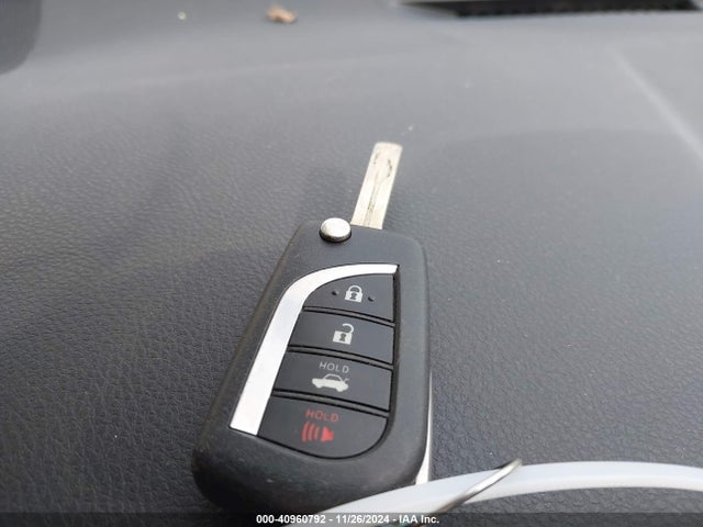 Toyota CAMRY SE 2020 4T1G11AK2LU398743 Image 11