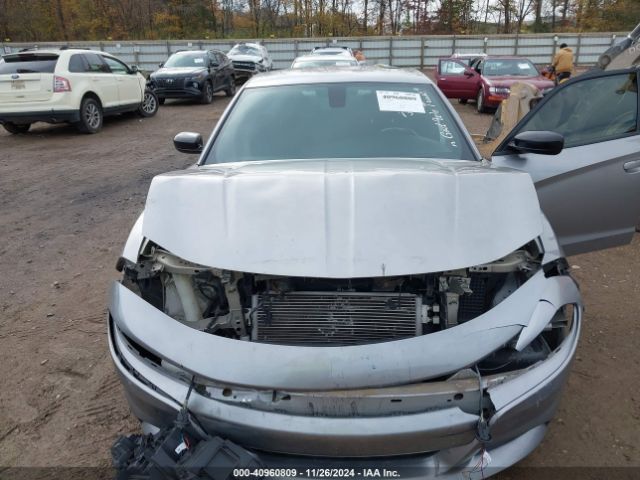 2C3CDXBG8JH187347 Dodge Charger Sxt Rwd