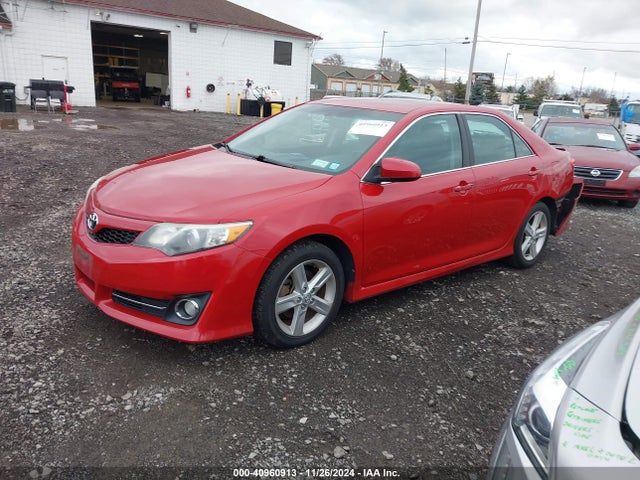 Toyota CAMRY SE 2014 4T1BF1FK1EU787140 Image 2