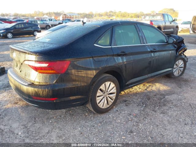 3VWCB7BU0KM213267 Volkswagen Jetta 1.4t R-line/1.4t S/1.4t Se