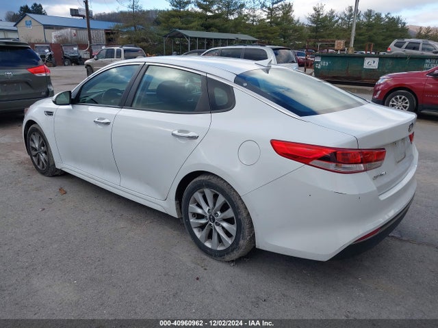 KIA Optima Lx 2016 5XXGT4L3XGG047709 Image 3