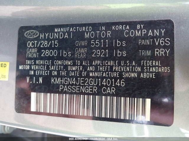 Hyundai Genesis 3.8l 2016 KMHGN4JE2GU140146 Image 9