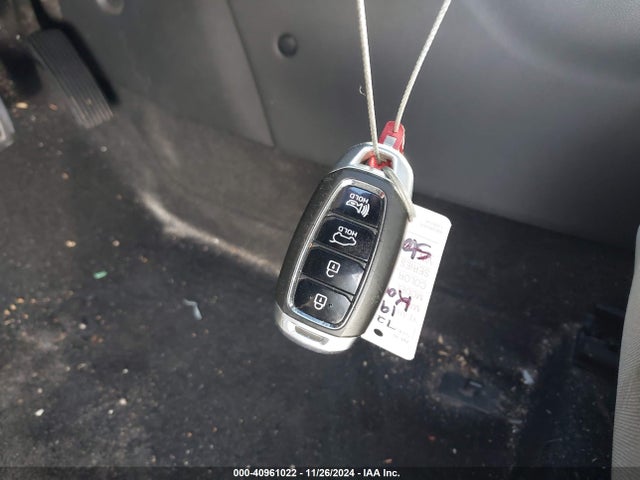 KM8K33A50KU196024 Hyundai Kona Limited