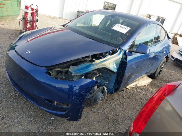 2023 TESLA MODEL Y 7SAYGAEE3PF970786 Photo 1