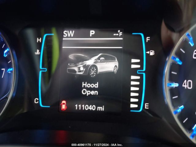 2C4RC1BG1HR744884 Chrysler Pacifica Touring-l