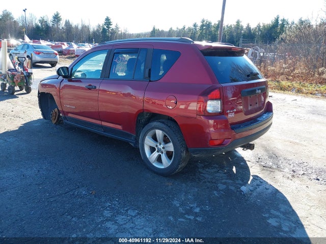 1C4NJDBBXHD113175 Jeep Compass Sport 4x4