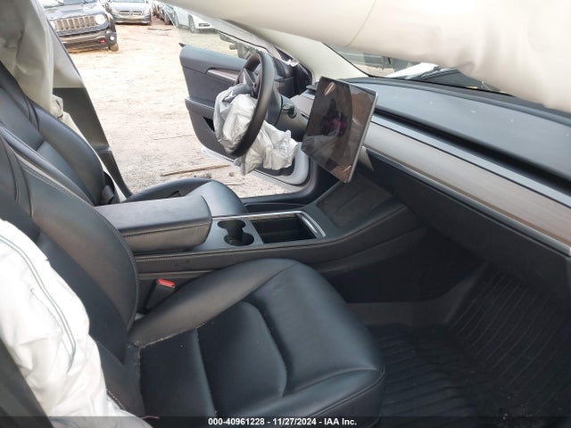 2023 TESLA MODEL 3 5YJ3E1EA2PF455045 Photo 4