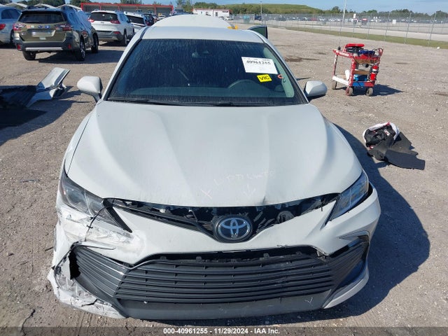 Toyota CAMRY LE 2022 4T1C11AK7NU008477 Image 12
