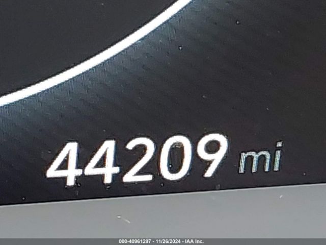 KM8KMDAFXNU054666 Hyundai IONIQ 5 SE