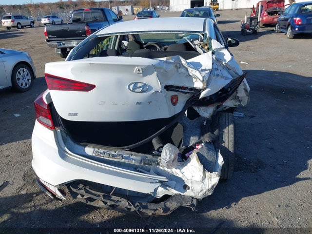 Hyundai ELANTRA SE 2020 5NPD74LF7LH529022 Image 17