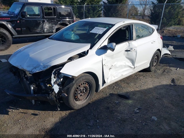 Hyundai ELANTRA SE 2020 5NPD74LF7LH529022 Image 2
