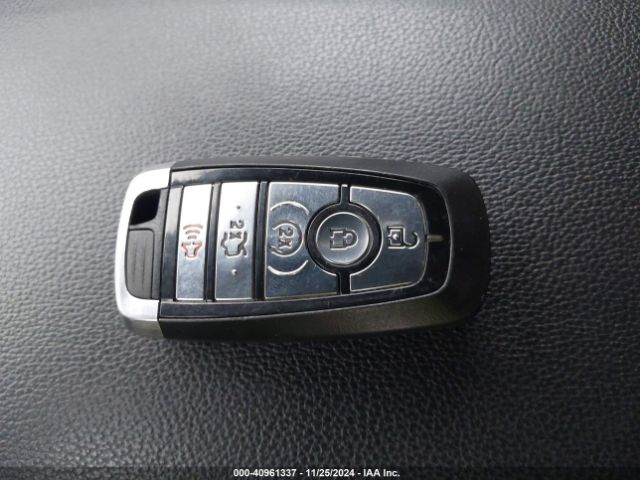1FM5K8D85JGC25579 Ford EXPLORER XLT