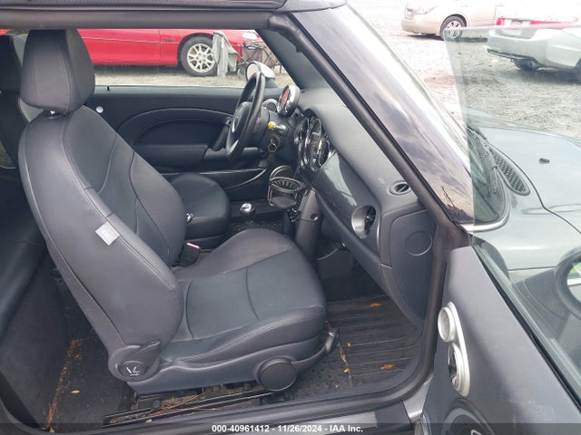 2006 MINI COOPER S WMWRH33566TF87739 Photo 4