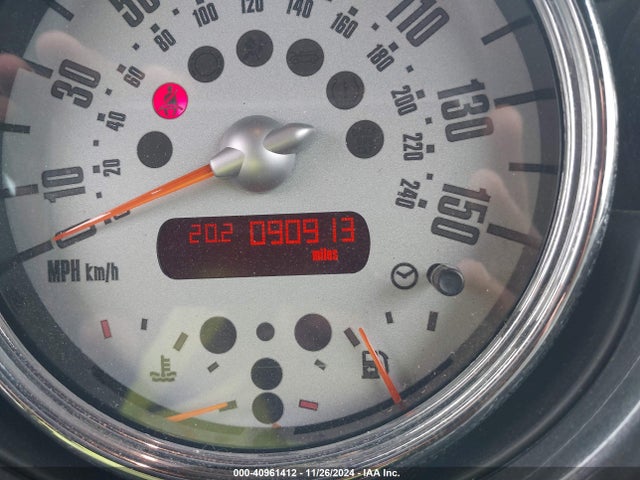 2006 MINI COOPER S WMWRH33566TF87739 Photo 6