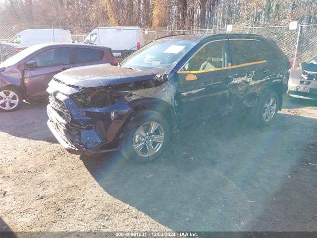 Toyota Rav4 Xle 2023 2T3P1RFVXPW369893 Image 2