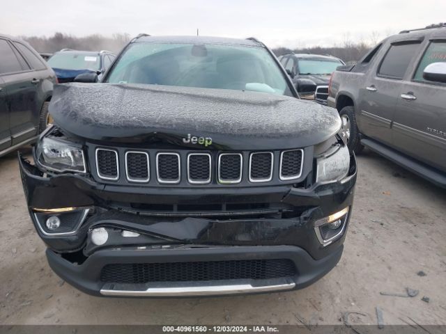 3C4NJDCB8JT373850 Jeep Compass Limited 4x4