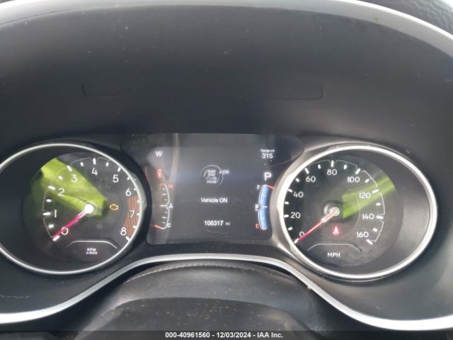 3C4NJDCB8JT373850 Jeep Compass Limited 4x4