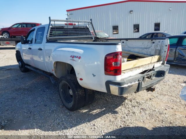 2009 CHEVROLET SILVERADO 3500HD 1GBJK73679F164688 Photo 2