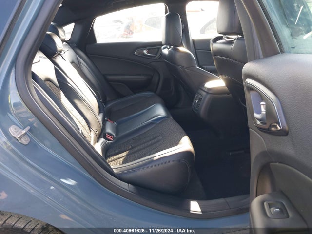 1C3CCCBB1FN633966 Chrysler 200 S