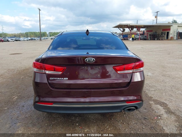 KIA Optima Lx 2017 5XXGT4L31HG151779 Image 16