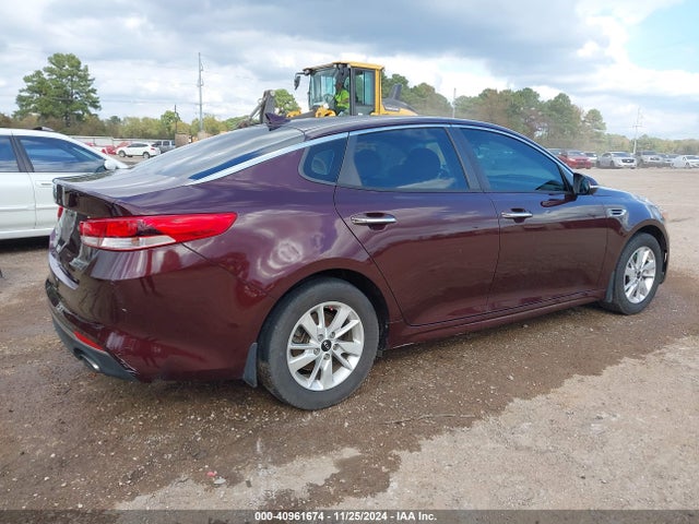 KIA Optima Lx 2017 5XXGT4L31HG151779 Image 4