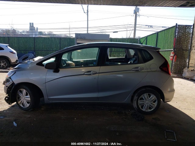 Honda FIT LX 2019 3HGGK5H48KM707376 Image 15