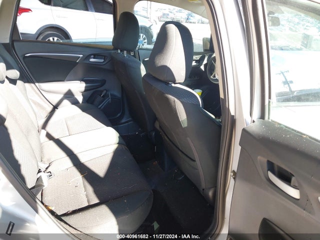 Honda FIT LX 2019 3HGGK5H48KM707376 Image 8