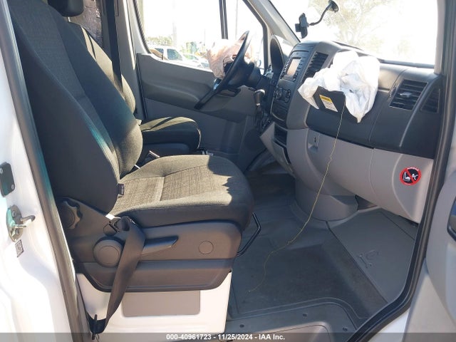 WD3PE8DD8GP181212 Mercedes-Benz Sprinter 2500 High  Roof/high Roof