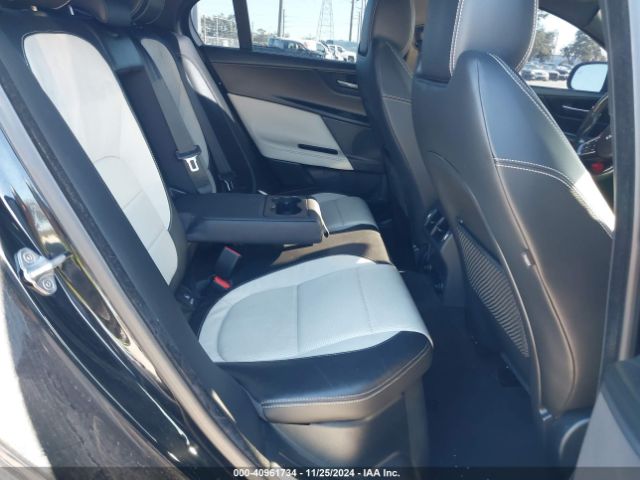 SAJAF4BV8HA962184 Jaguar Xe 35t R-sport