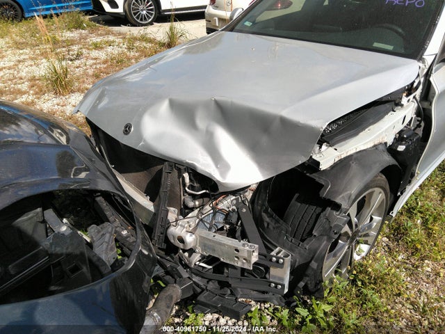 55SWF4JB8JU250684 Mercedes-Benz C 300