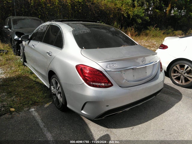 55SWF4JB8JU250684 Mercedes-Benz C 300