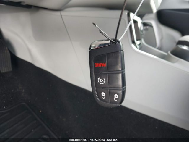 2021 JEEP RENEGADE ZACNJCB11MPN27858 Photo 10