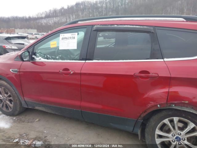 1FMCU9HD6JUA98986 Ford ESCAPE SEL