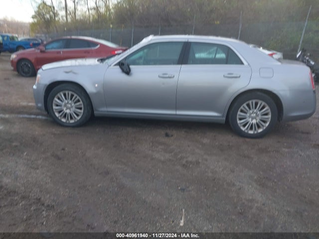 2C3CCARG9EH183884 Chrysler 300