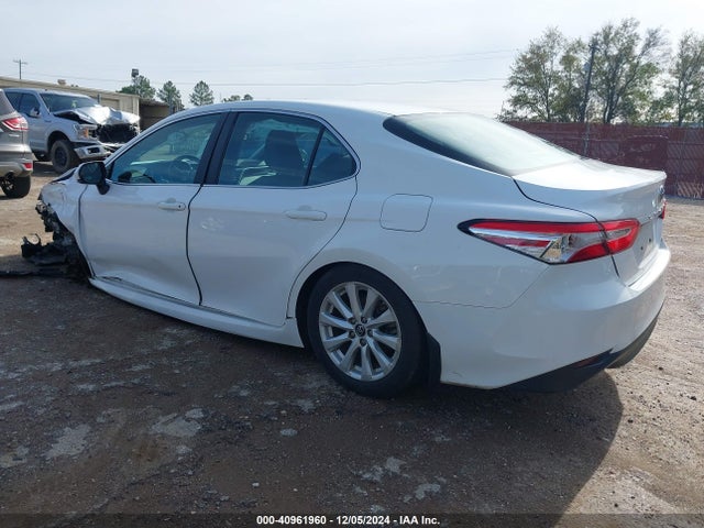 4T1B11HK0JU673491 Toyota CAMRY LE