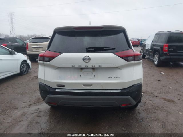 5N1AT3CB8MC758307 Nissan Rogue Sl Intelligent Awd