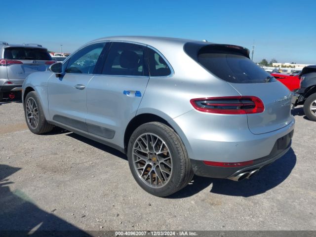 2015 PORSCHE MACAN WP1AB2A51FLB44750 Photo 2