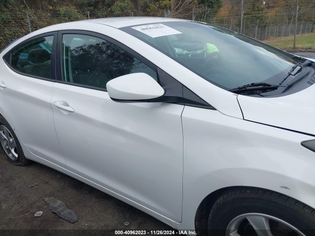 Hyundai ELANTRA SE 2014 5NPDH4AE1EH528510 Image 13