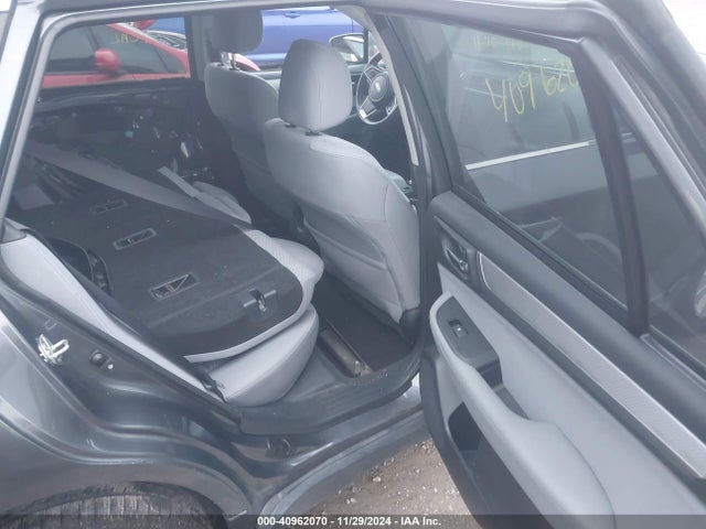Subaru Outback 2.5i Premium 2018 4S4BSAFC6J3218532 Image 8