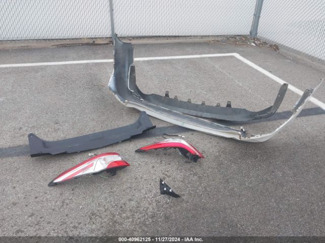 4T1C11AK7LU977175 Toyota CAMRY LE