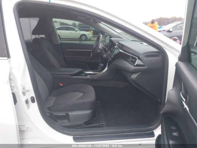 4T1C11AK7LU977175 Toyota CAMRY LE