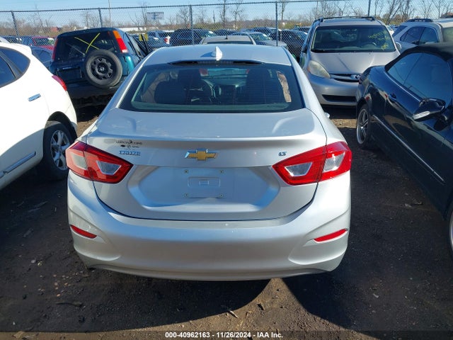 Chevrolet CRUZE LT 2019 1G1BE5SM9K7123368 Image 16