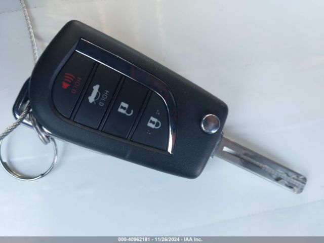 5YFB4MDE1RP176813 Toyota COROLLA LE