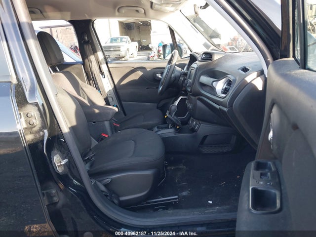 ZACNJBAB3KPK24534 Jeep Renegade Sport 4x4