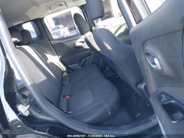 ZACNJBAB3KPK24534 Jeep Renegade Sport 4x4