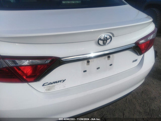 Toyota CAMRY SE 2015 4T1BF1FK6FU893729 Image 20