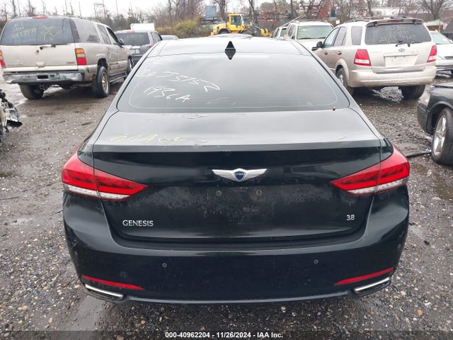Hyundai Genesis 3.8 2016 KMHGN4JE5GU140965 Image 15