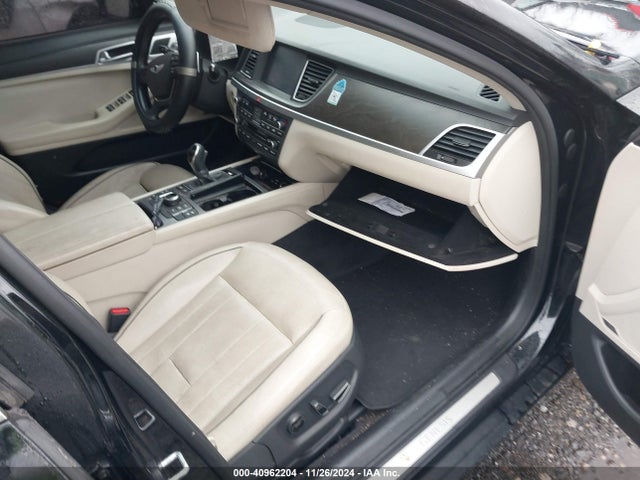 Hyundai Genesis 3.8 2016 KMHGN4JE5GU140965 Image 5